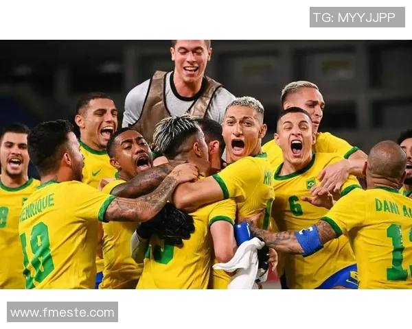 巴西人对足球明星的热爱与追捧展现了他们的文化与激情